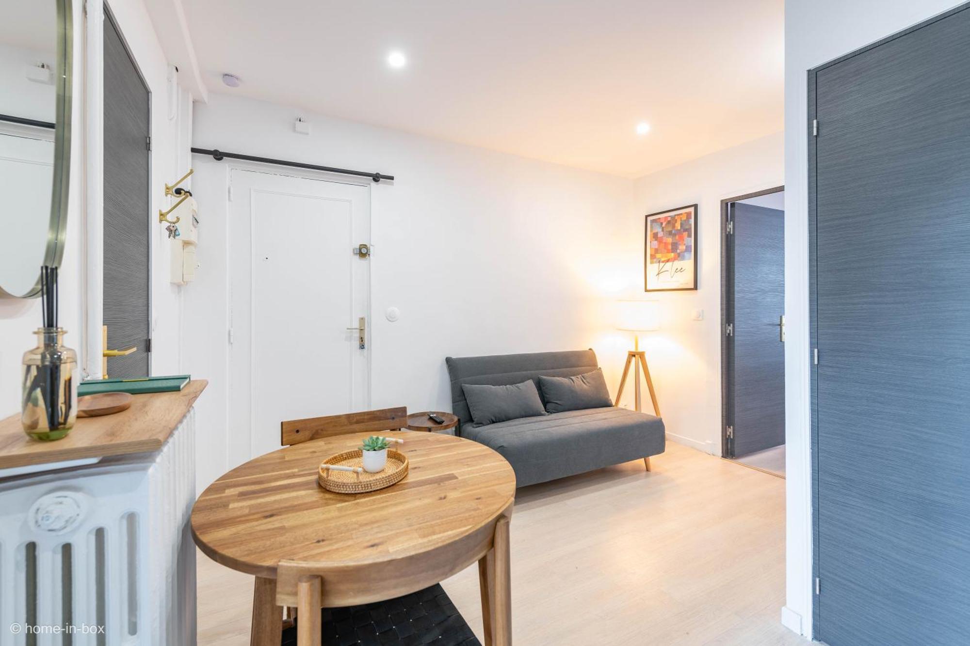 Nid Douillet Entre Paris Et Disney Vaires-sur-Marne Ngoại thất bức ảnh